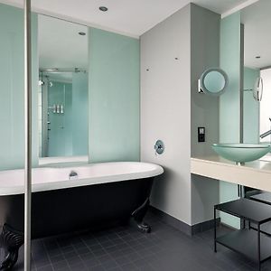 Apartament z 1 sypialnią na poddaszu